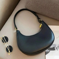 Bolsa Feminina Meia Lua com Pendão