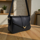Bolsa Feminina Baguete Atemporal com Alça Regulável