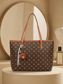 TOMI MITO Bolsa Feminina Casual de Ombro com Estampa Geométrica e Pingente Charmoso para Trabalho e Passeios TM9187