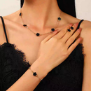 Conjunto de Joias Femininas Trevo Preto Colar Pulseira Anel Dourado Elegante Moda