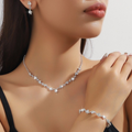 Conjunto Feminino 2/3/4 Peças Dourado ou Prateado Colar Brincos Pulseira Anel Brilhante